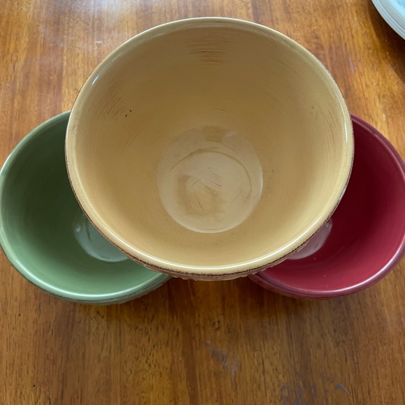 Bowls - Picture 4 of 4